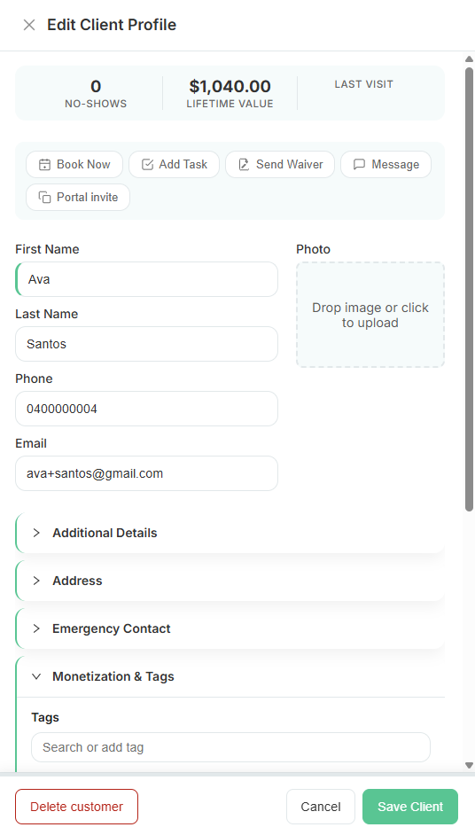 Customer profile with visit history